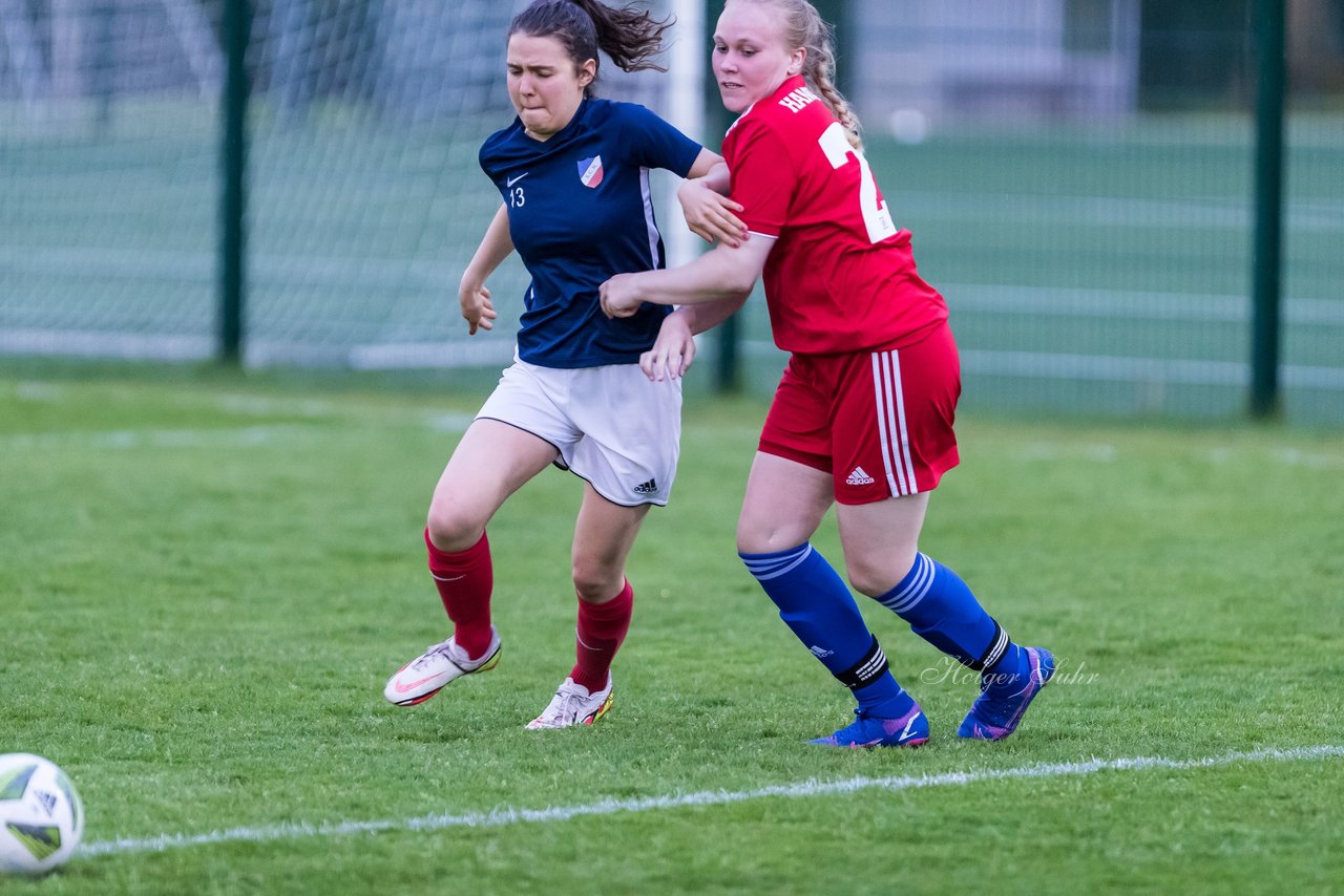 Bild 185 - F Hamburger SV 3 - Nienstedten 1 : Ergebnis: 6:1